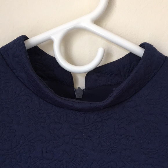 Pretty dress - Picture 4 of 7